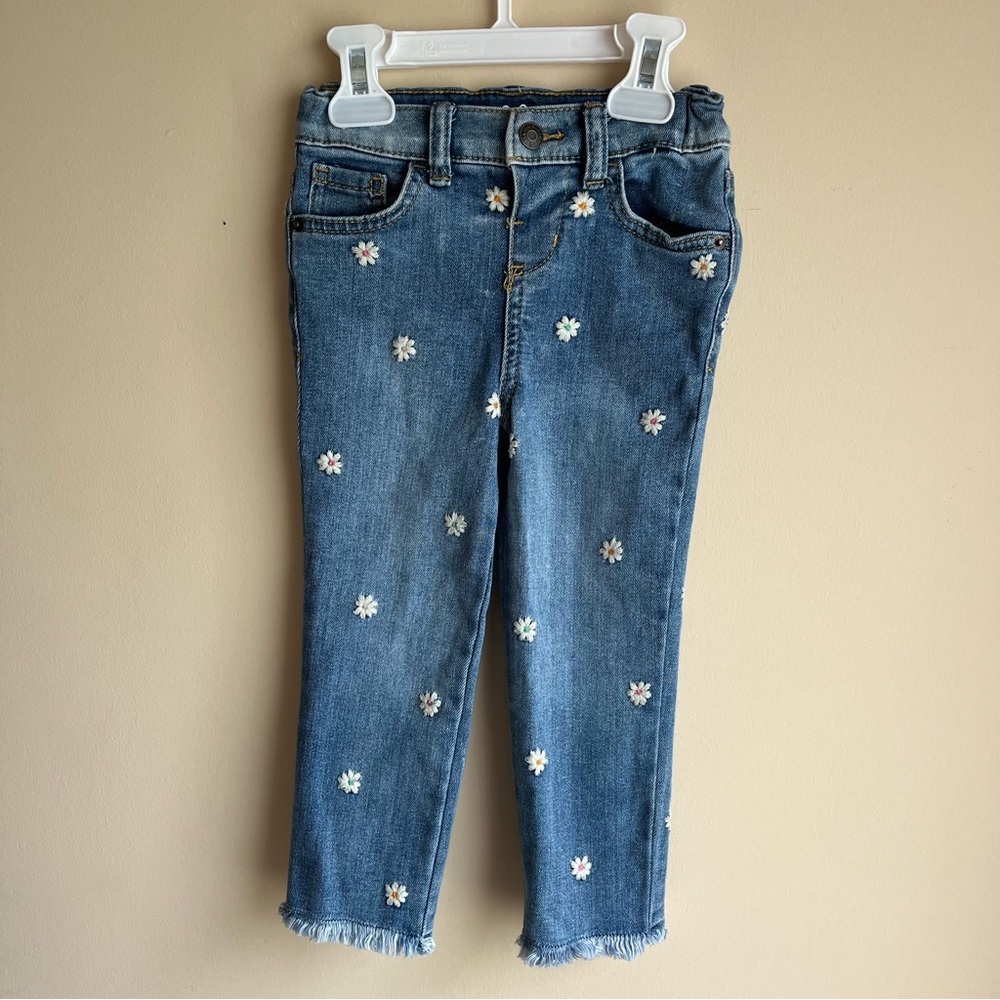Cat and Jack Cute Daisy Embroidered Jeans- Size 3T-